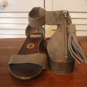 Rock & Candy Olive Sandals